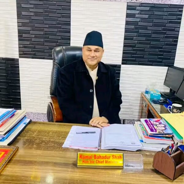 आज सुदूरपश्चिम प्रदेशका मुख्यमन्त्री शाह भारत भ्रमणमा जाँदै