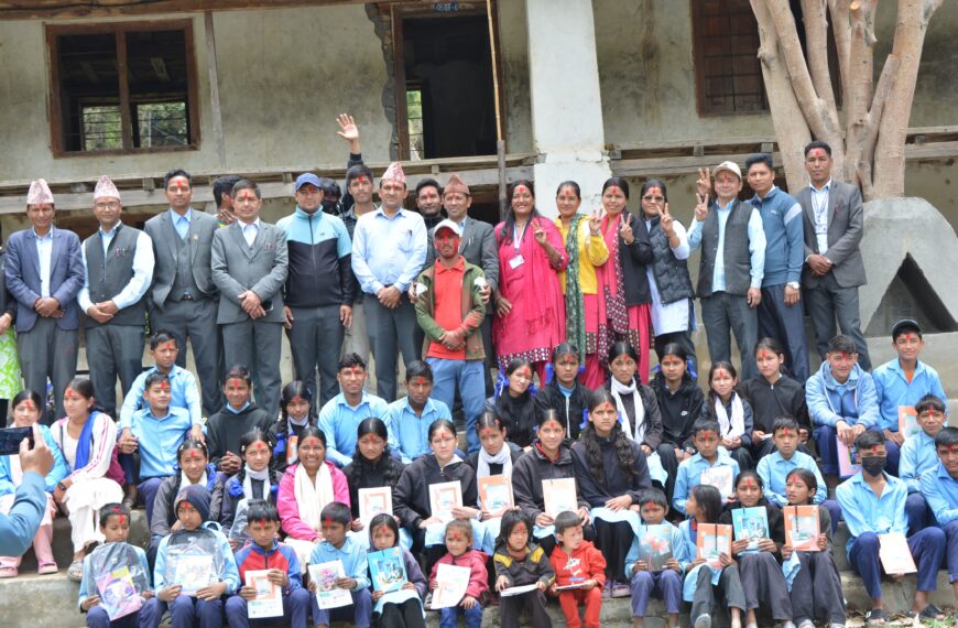 जन्मदिनकाे अवसरमा बझाङ जिल्ला खेलकुद समितिका सदस्य धामी द्वारा…