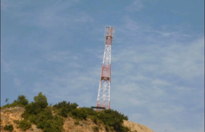 बित्थडचिर ९- काे महादेवचुला टावरमा समस्या : सेवाग्राहीलाई सास्ती