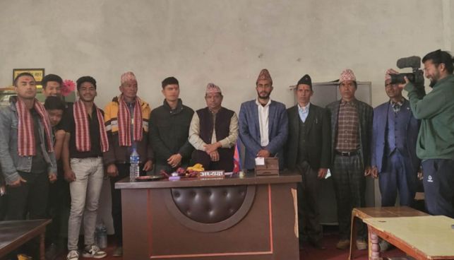 बित्थडचिर गाउँपालिका द्वारा एमएमए फाइटर रबिन्द्र ढाँट सम्मानित