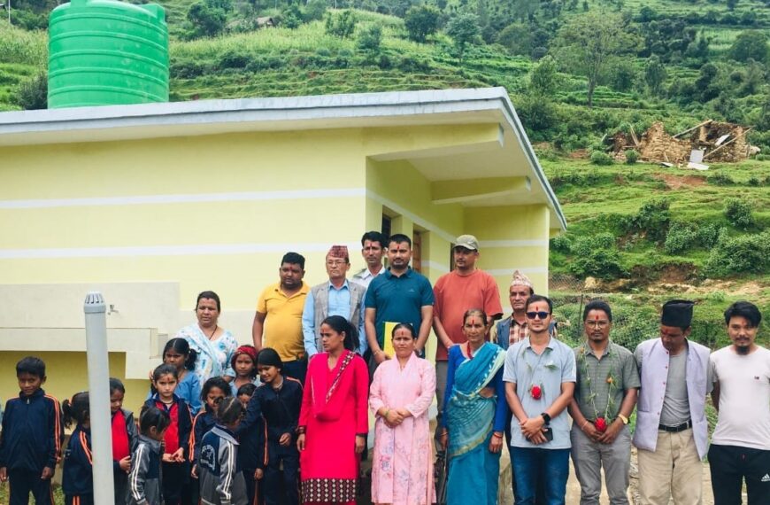 बझाङका दुर्गम बिद्यालयमा प्रगतिशील र वर्ल्ड भिजन द्वारा सुबिधा सम्पन्न…