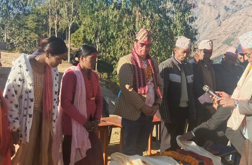 रत्न मावि खोल्लेकको विद्यालय व्यवस्थापन समिति अध्यक्षमा धामी चयन