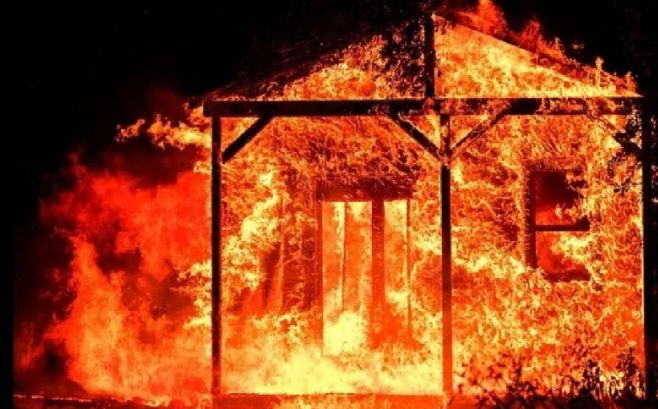 बझाङमा आगलागी, तीन वटा चौपाया मरे