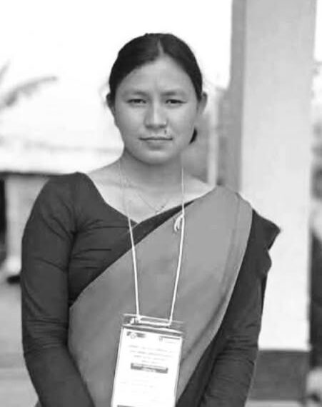 बझाङकि अनिशा धामीको खाेटाङमा रहस्यमय मृत्यु , दोषीमाथि छानबिन गरि कारबाहीकाे माग