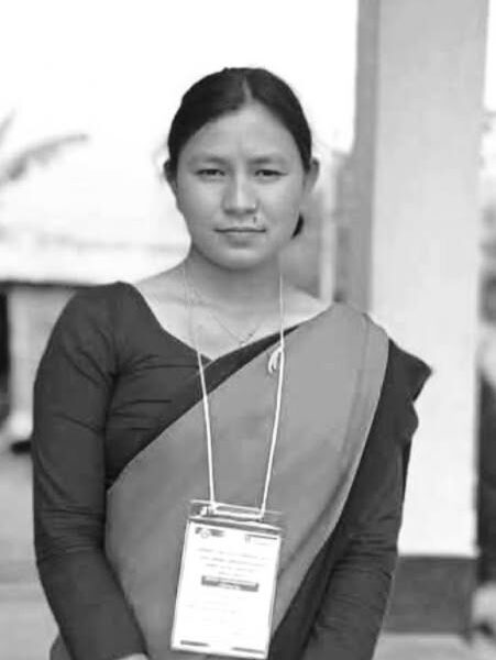 बझाङकि अनिशा धामीको खाेटाङमा रहस्यमय मृत्यु , दोषीमाथि छानबिन गरि कारबाहीकाे माग
