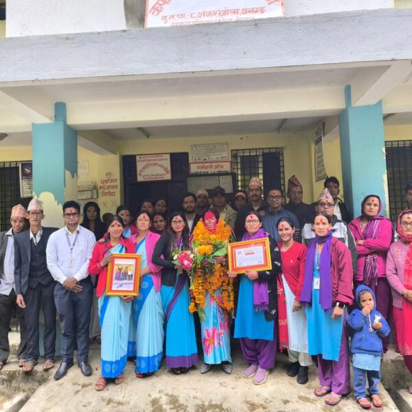 ३० वर्षको सेवापछि अनमी जुना देवी सिंह अनिवार्य अवकाशमा
